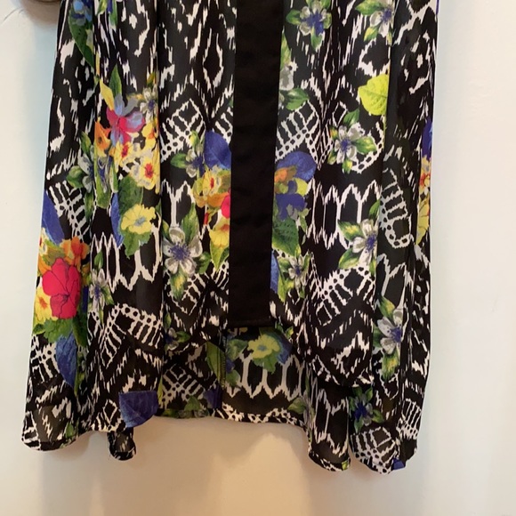 Dress - Picture 3 of 5